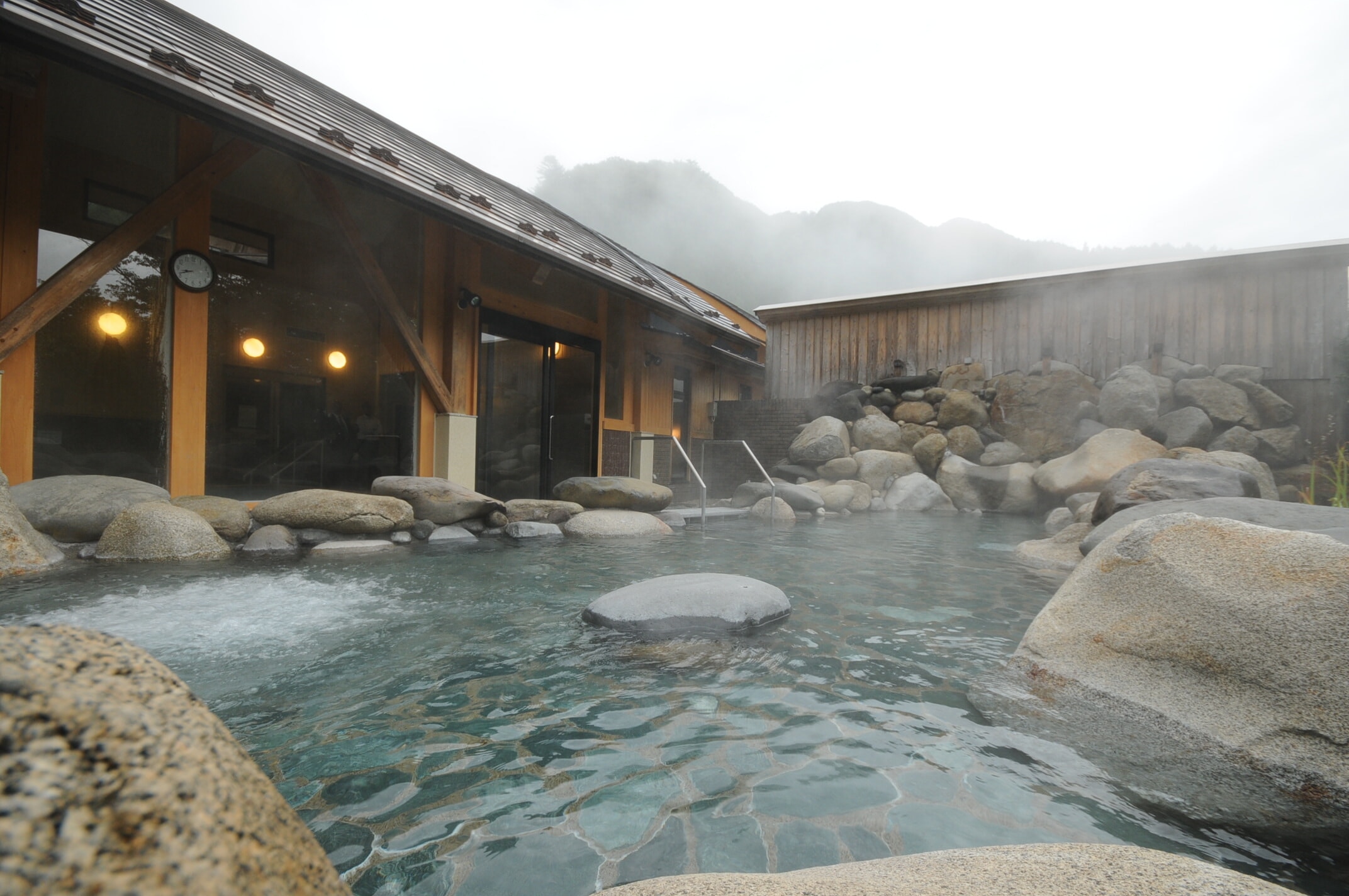 全日光つつじの湯交流館